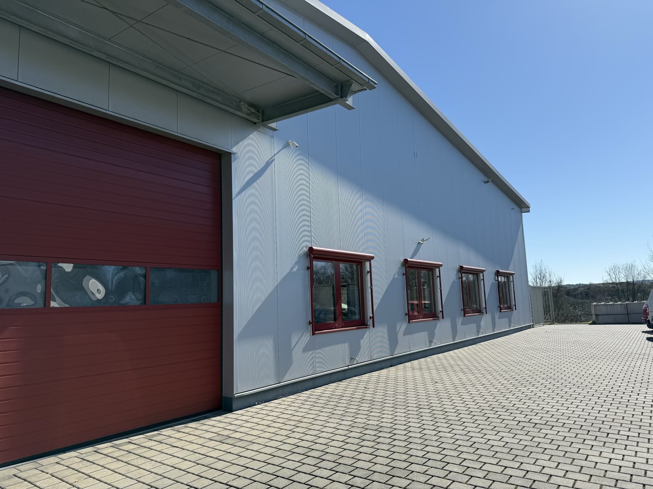 Umbau eines Prüflabors und eines Büros in Bexbach