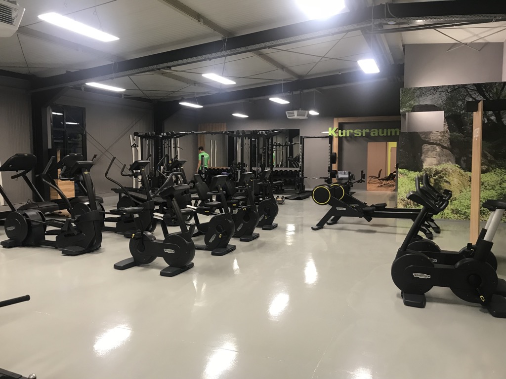 Umbau des Fitnessstudios Smile Best Freisen